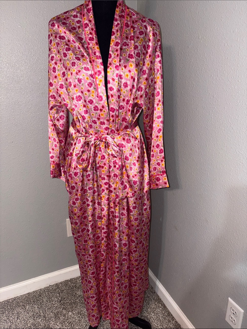 Med Cruz Pretty in Pink Florals Design Robe Vintage Y2K
